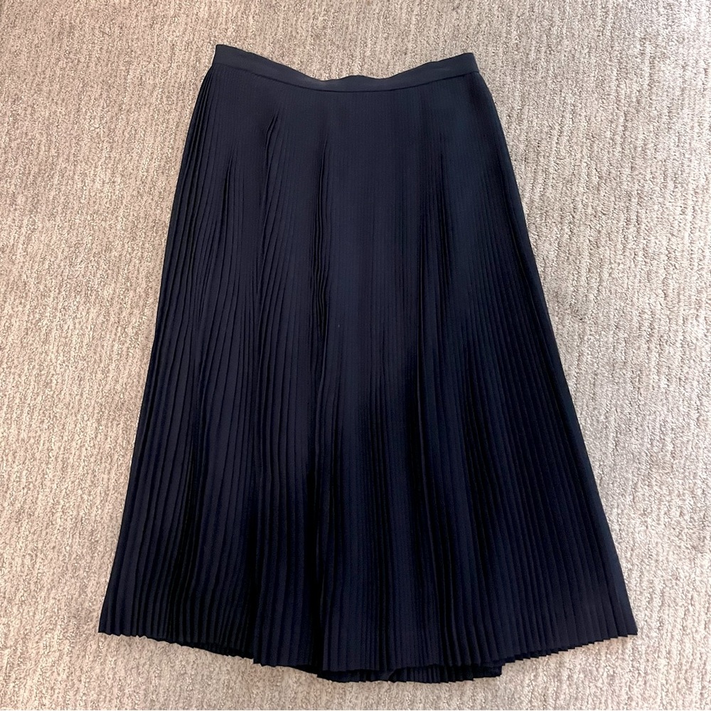 Navy pleated midi skirt